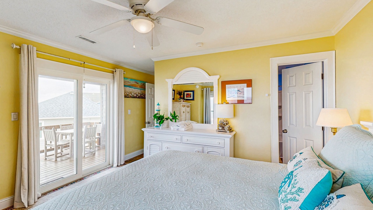 Photo of Bedroom in Avon