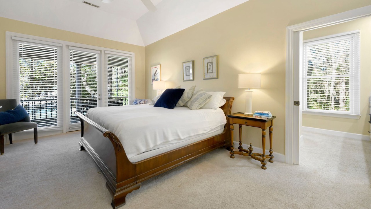 Photo of Bedroom in Debordieu Colony