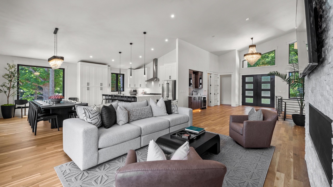 Photo of Livingroom in Mooresville