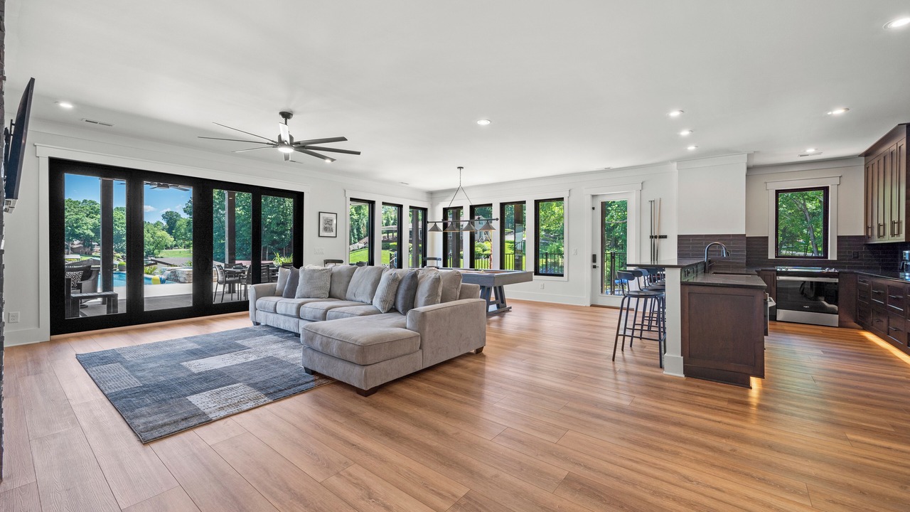 Photo of Livingroom in Mooresville