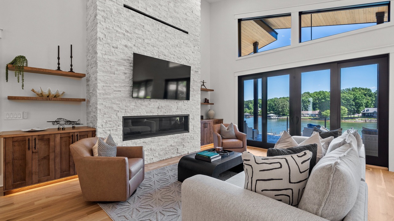 Photo of Livingroom in Mooresville