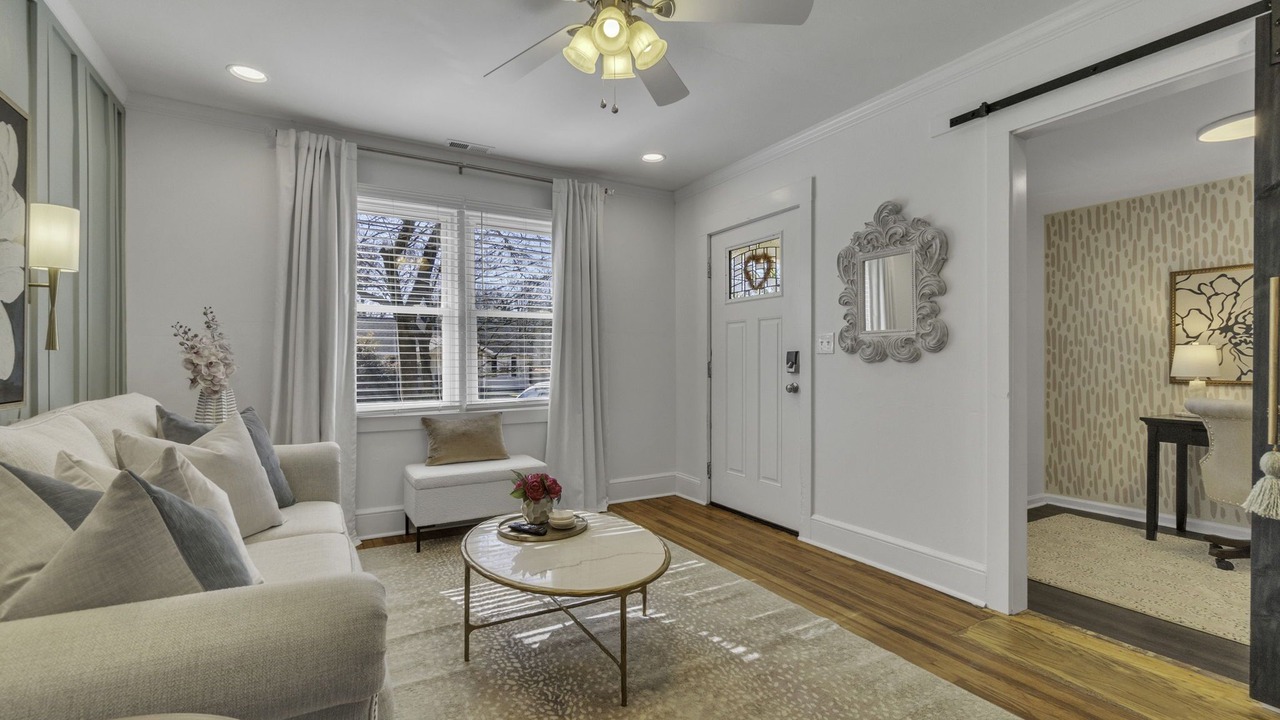 Photo of Livingroom in Easley