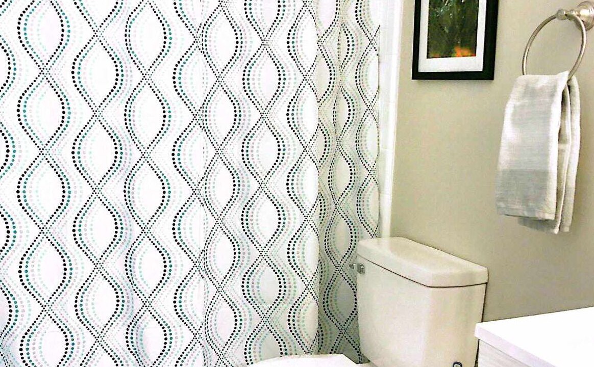 Photo of Bathroom in Pine Forest