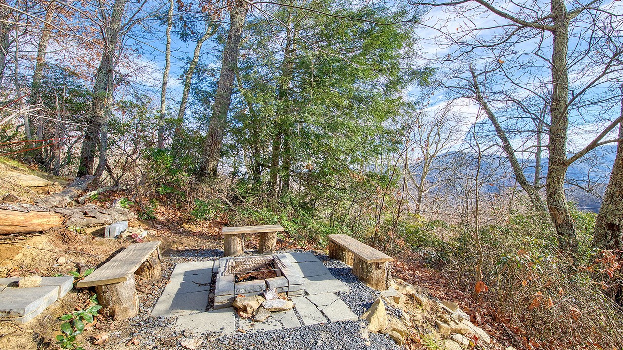 Photo of Outdoor in Maggie Valley
