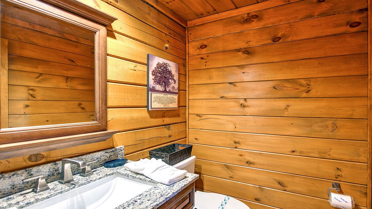 Photo of Bathroom in Maggie Valley