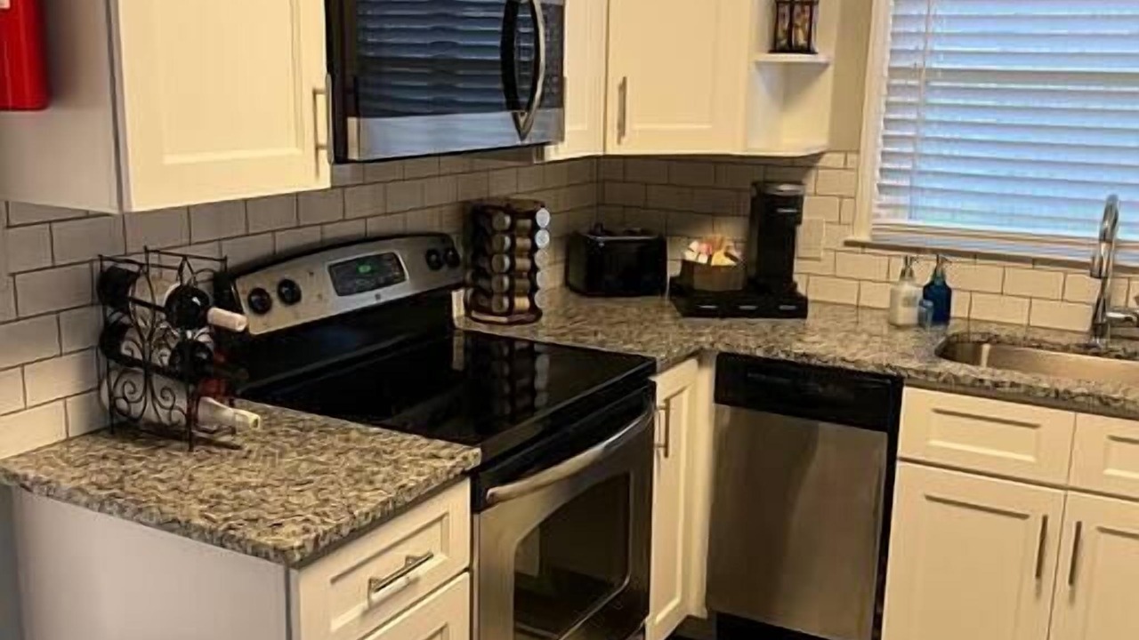 Photo of Kitchen in Harbor House