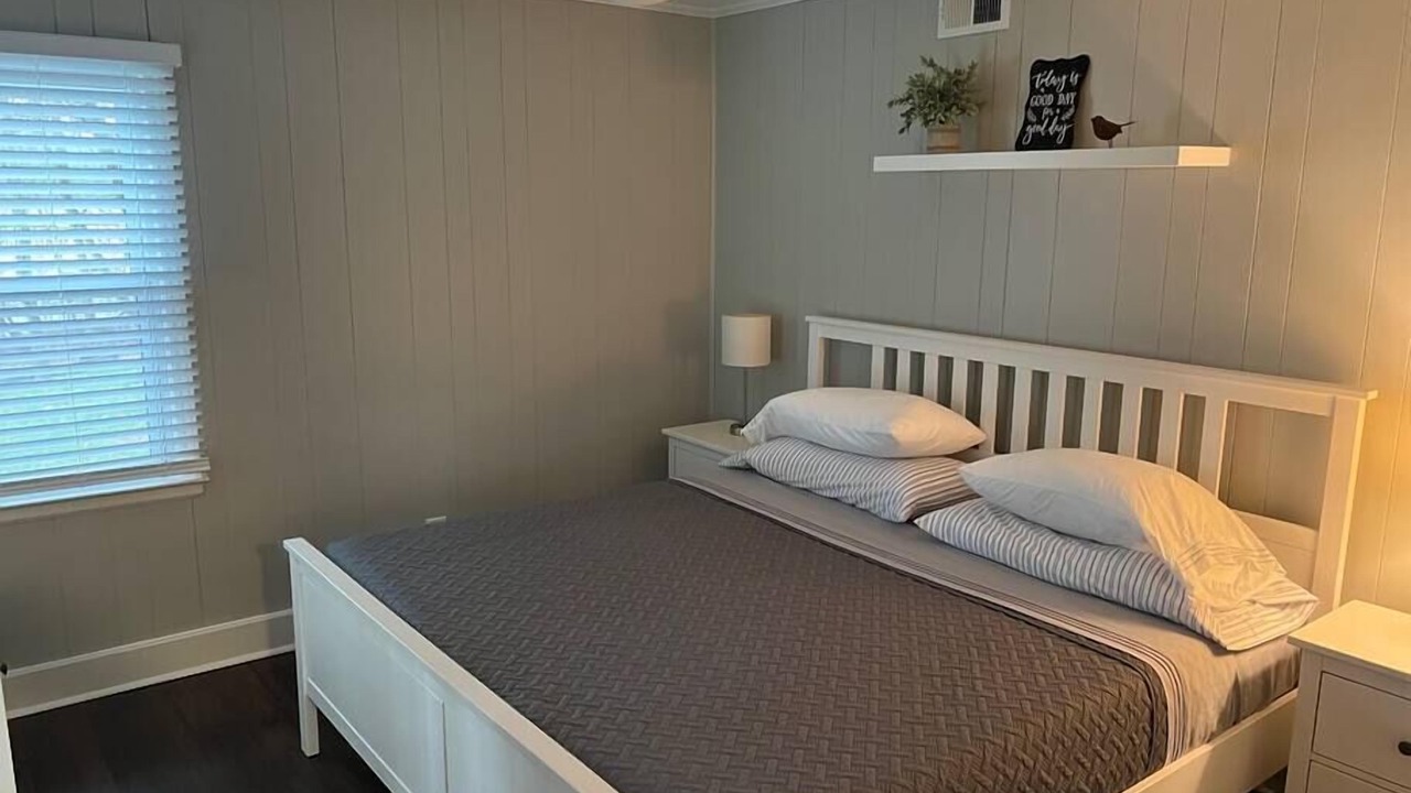 Photo of Bedroom in Harbor House