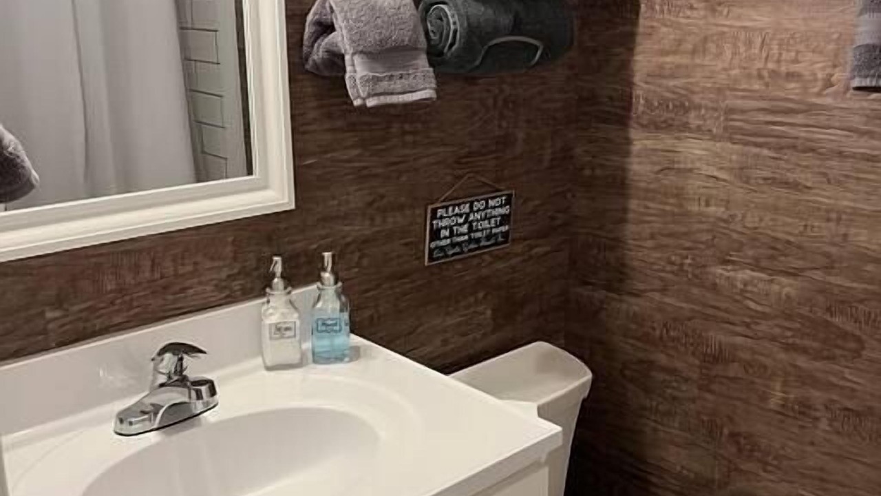 Photo of Bathroom in Harbor House