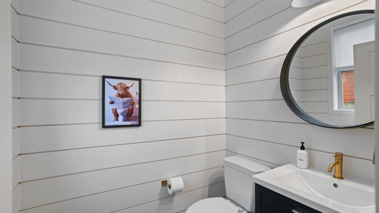 Photo of Bedroom in Black Mountain