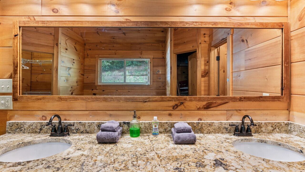Photo of Bathroom in Black Mountain