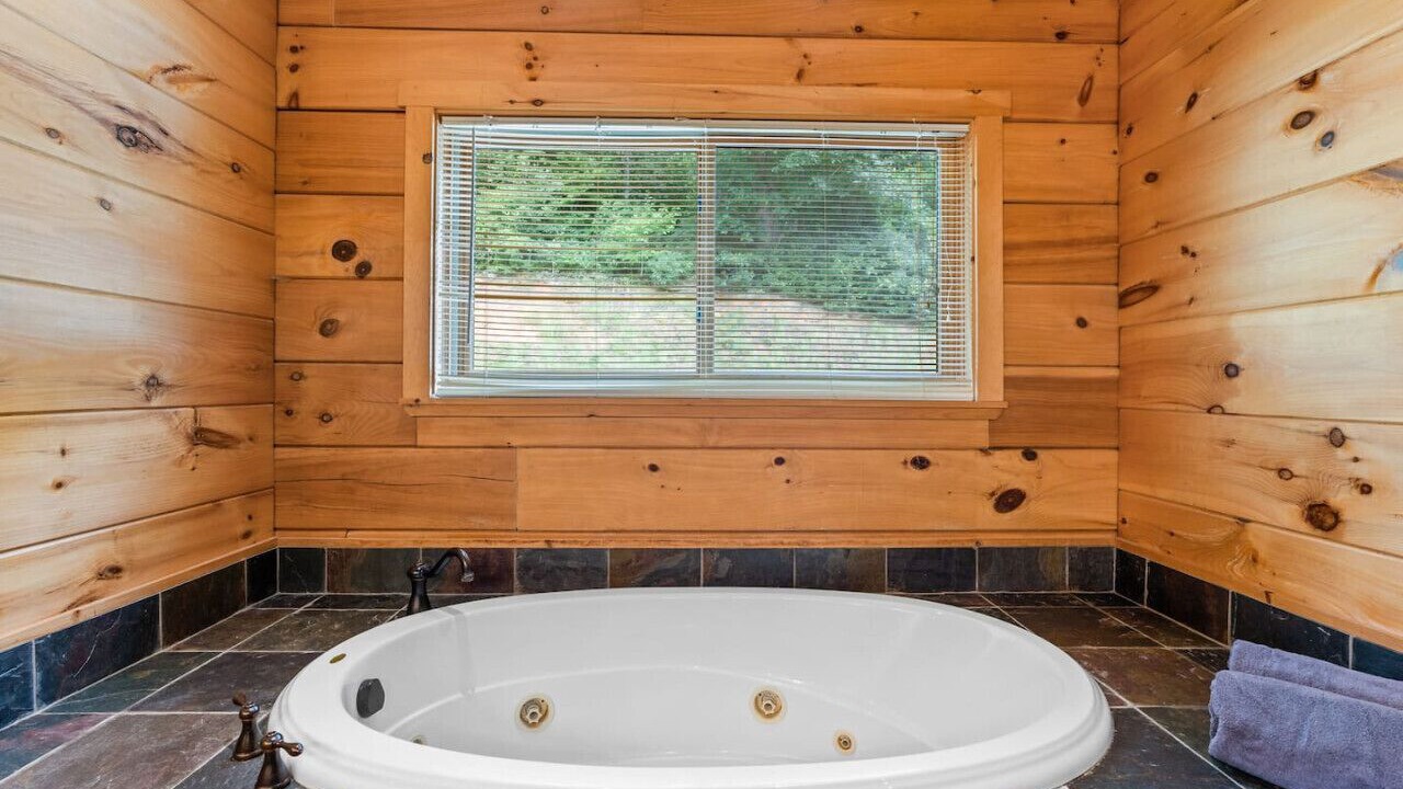 Photo of Bathroom in Black Mountain