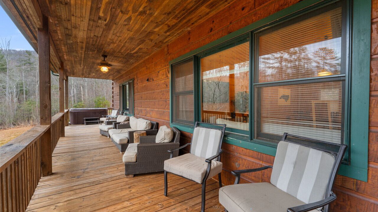 Photo of Patio Balcony in Black Mountain