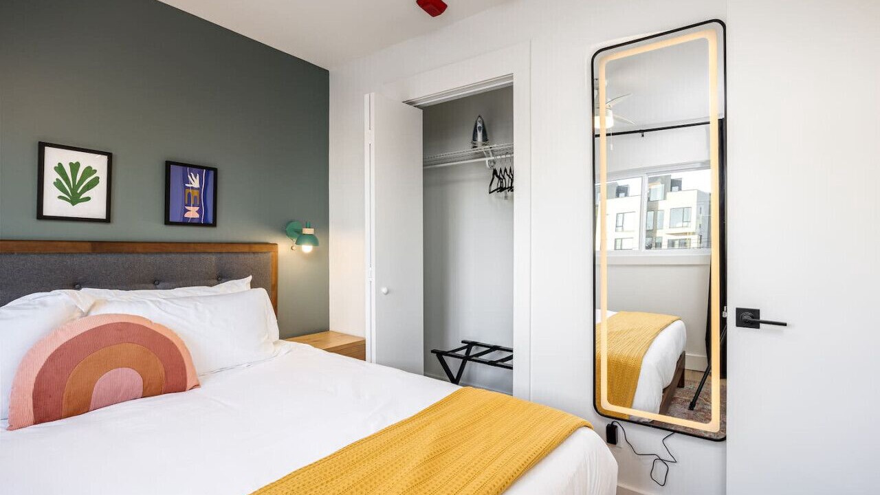 Photo of Bedroom in Hillsboro Village