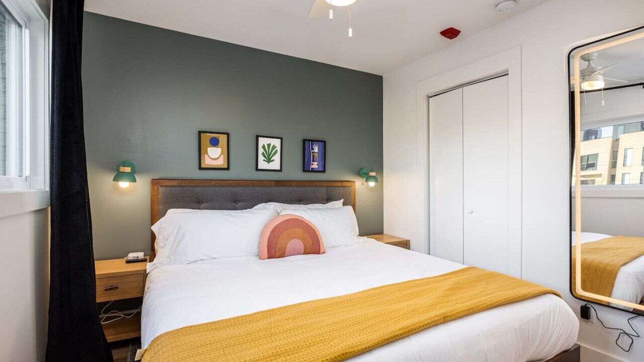 Photo of Bedroom in Hillsboro Village