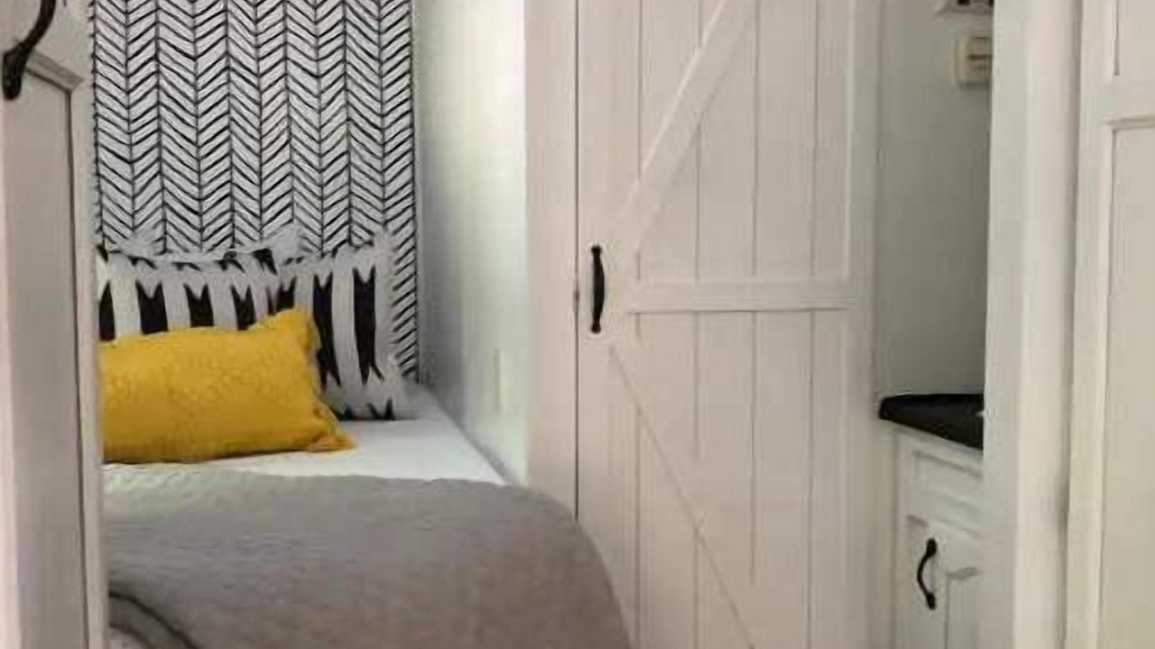 Photo of Bedroom in Altamont