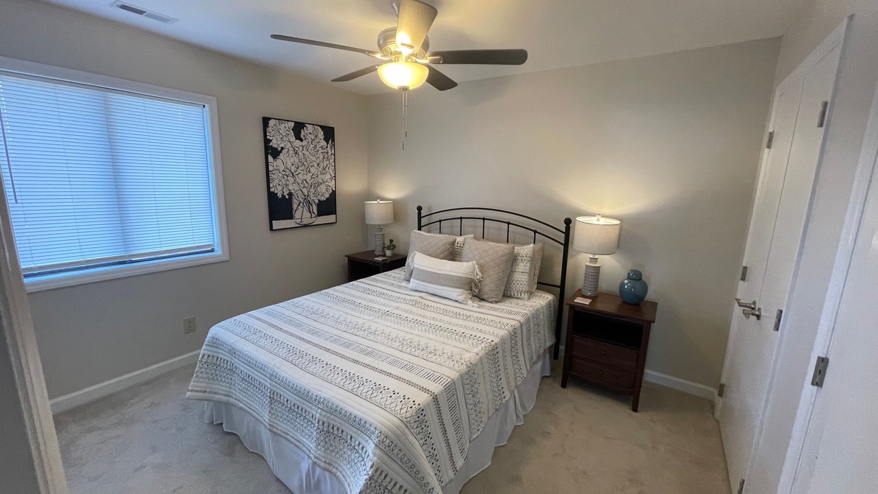 Photo of Bedroom in Wise