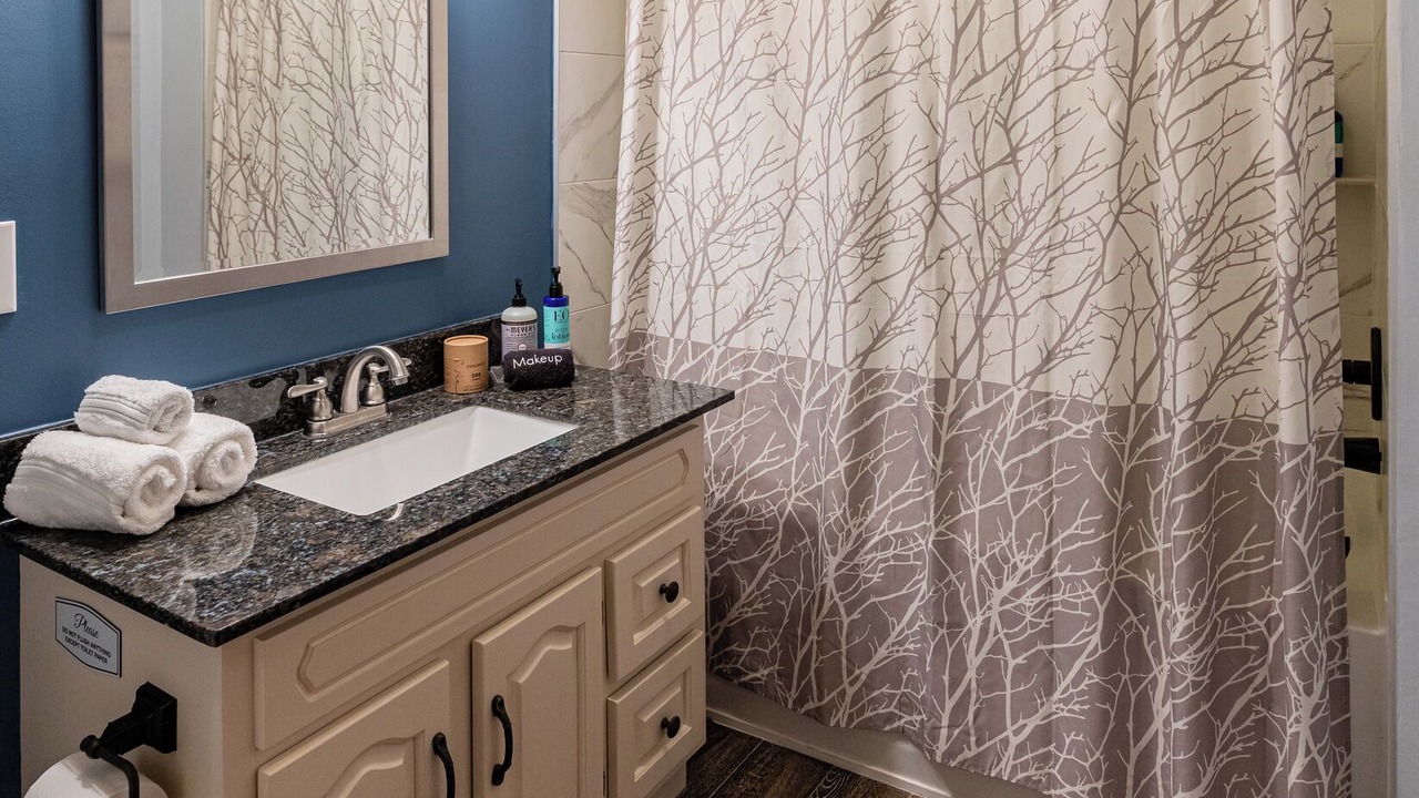 Photo of Bathroom in Topton