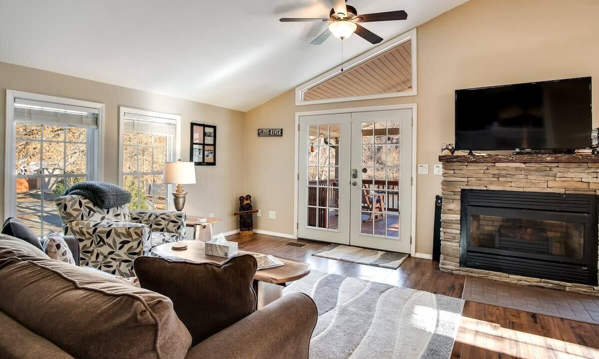 Photo of Livingroom in Franklin