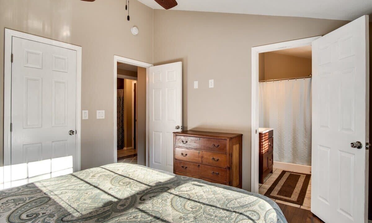 Photo of Bedroom in Franklin