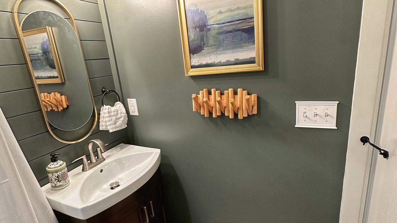 Photo of Bathroom in Cullowhee