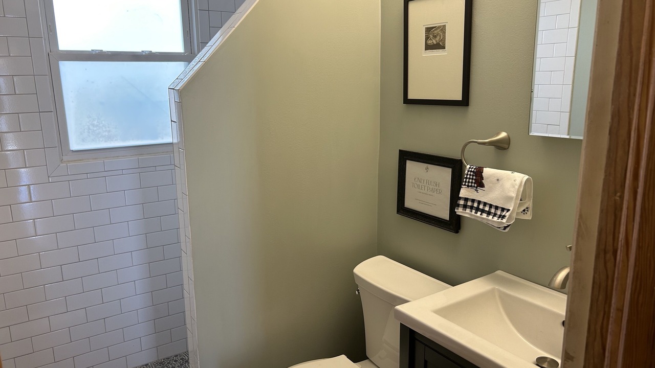 Photo of Bathroom in Saluda
