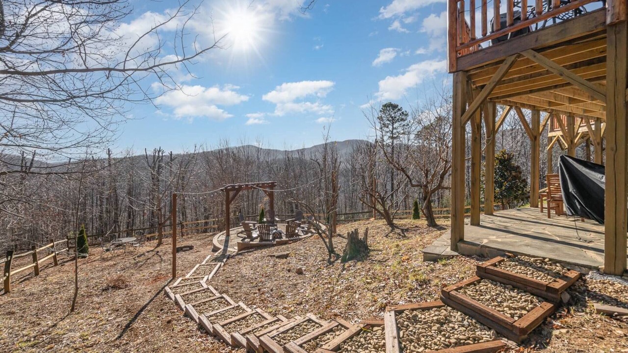 Photo of Outdoor in Old Fort