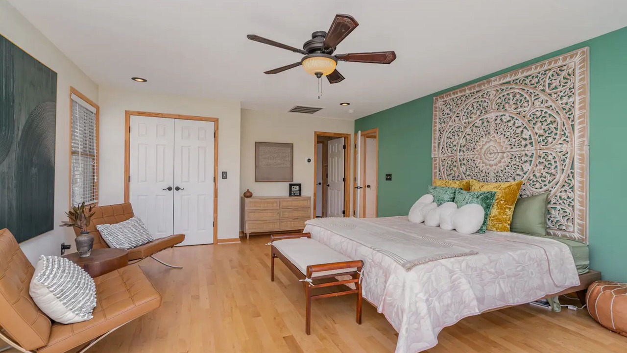 Photo of Bedroom in Old Fort