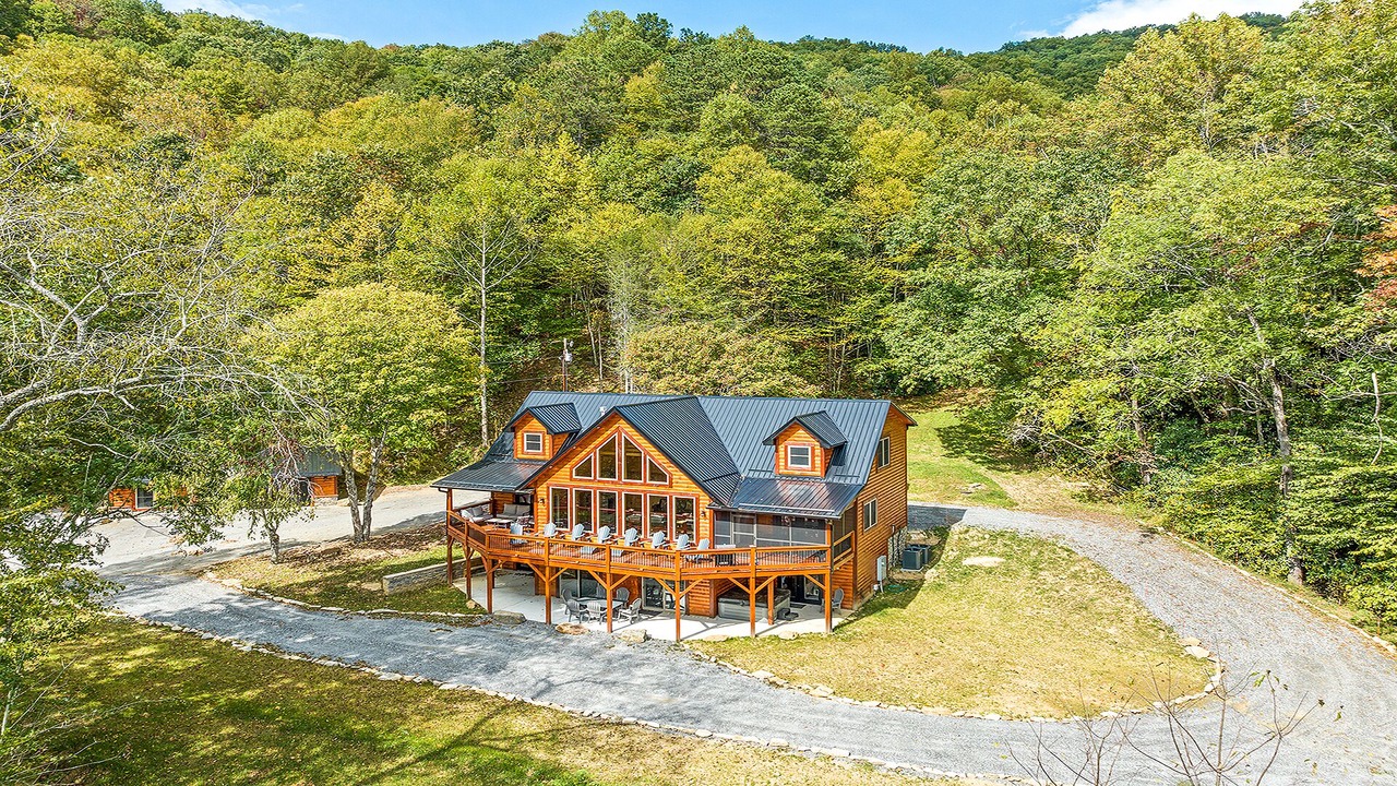 Photo of Outdoor in Maggie Valley