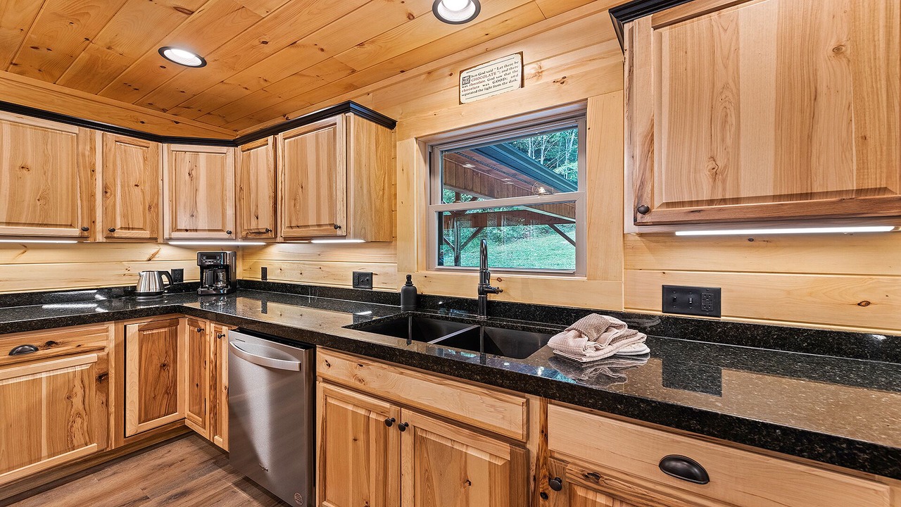 Photo of Kitchen in Maggie Valley