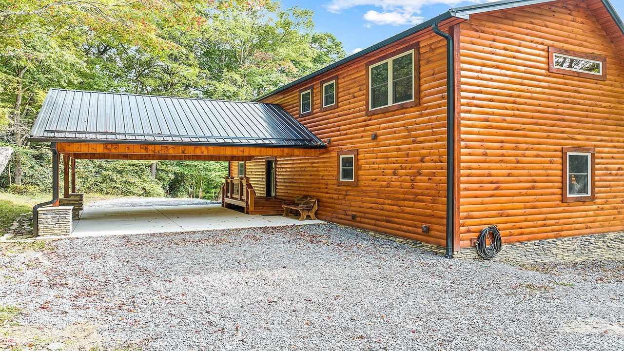 Photo of Outdoor in Maggie Valley