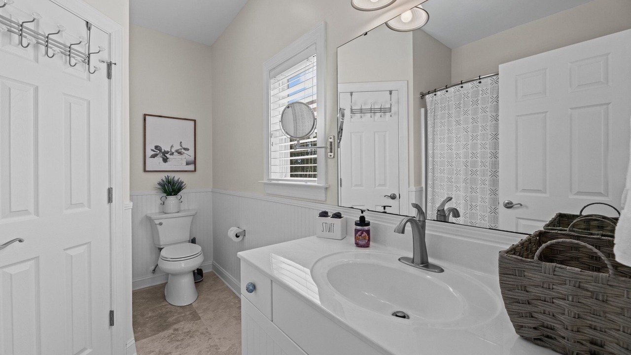 Photo of Bathroom in Fairfield Harbour