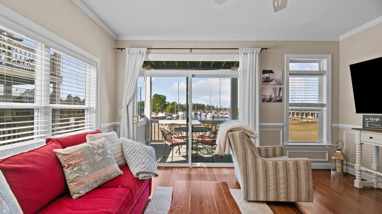 Photo of Bedroom in Fairfield Harbour