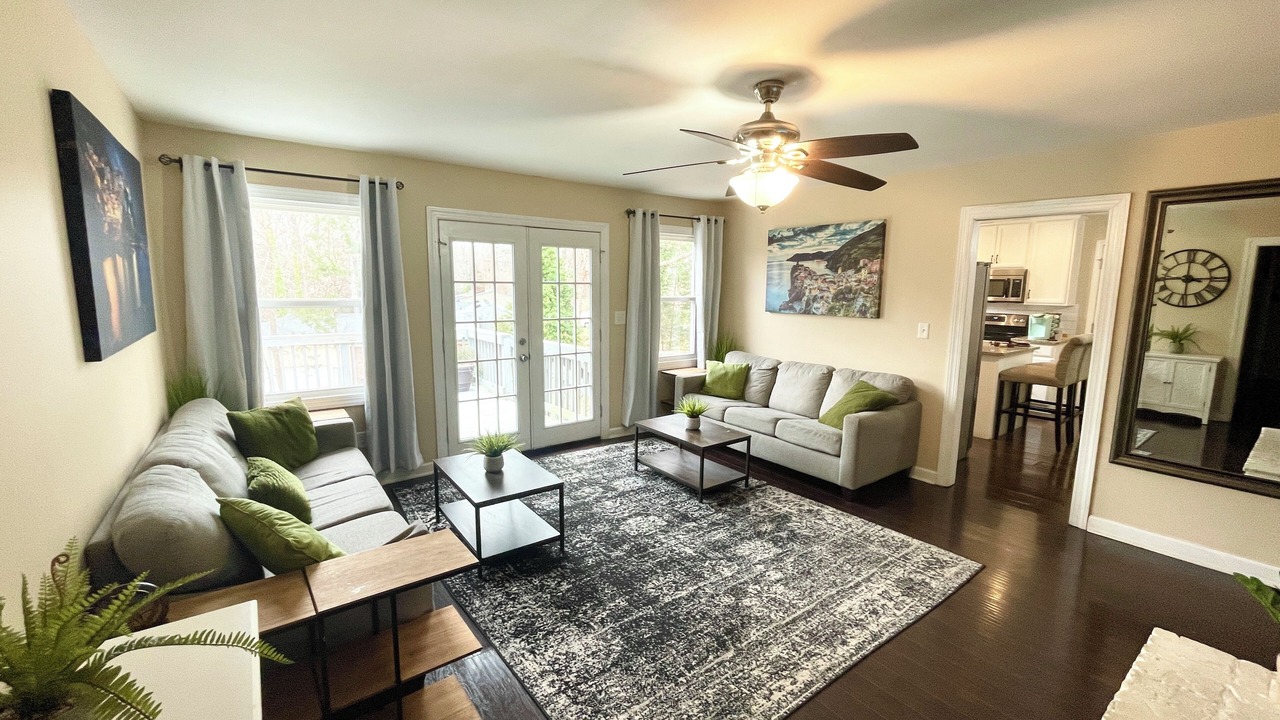 Photo of Livingroom in Charlotte
