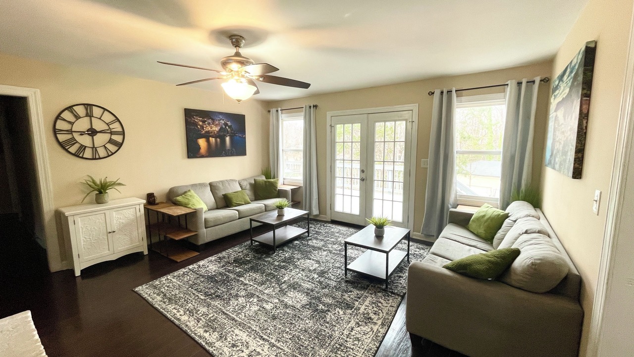 Photo of Livingroom in Charlotte