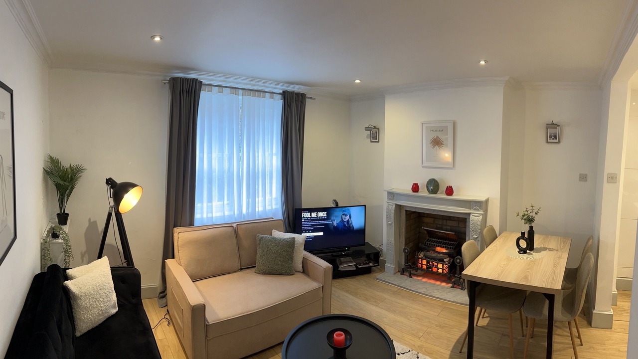 Photo of Livingroom in Campden