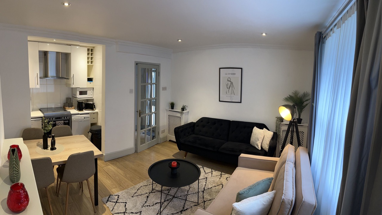 Photo of Livingroom in Campden