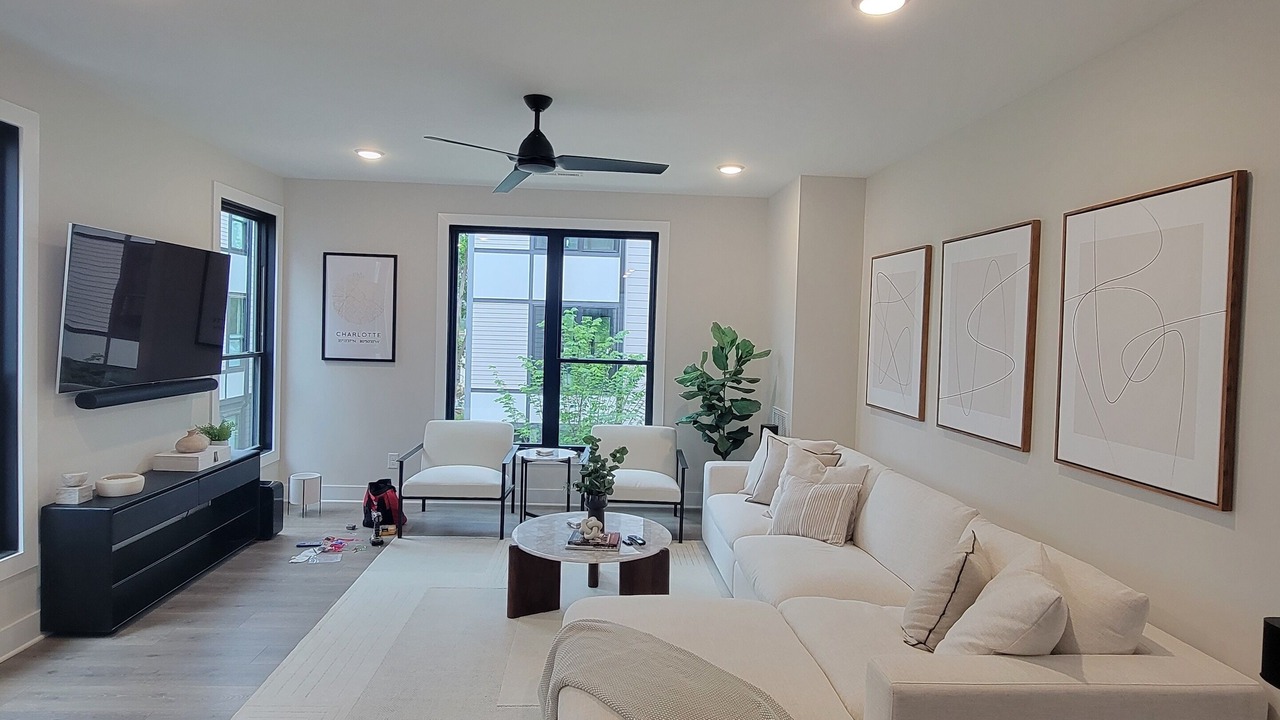 Photo of Livingroom in Charlotte