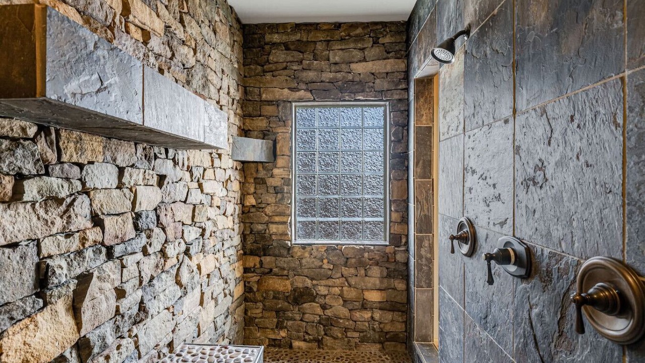 Photo of Bathroom in Waynesville
