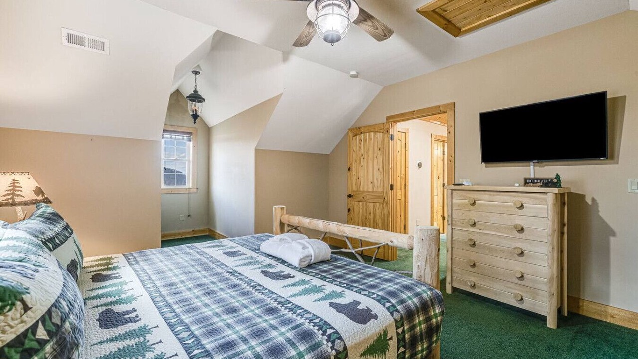 Photo of Bedroom in Waynesville