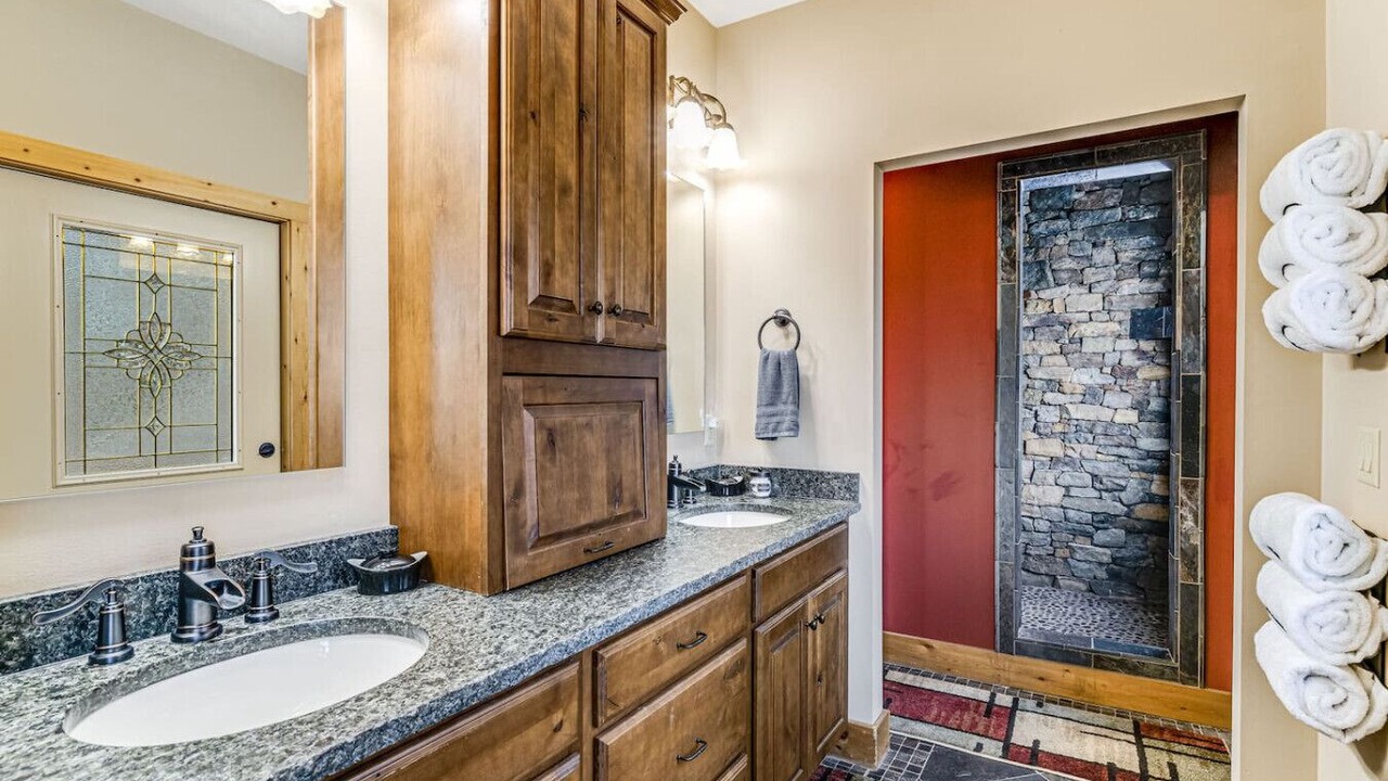 Photo of Bathroom in Waynesville