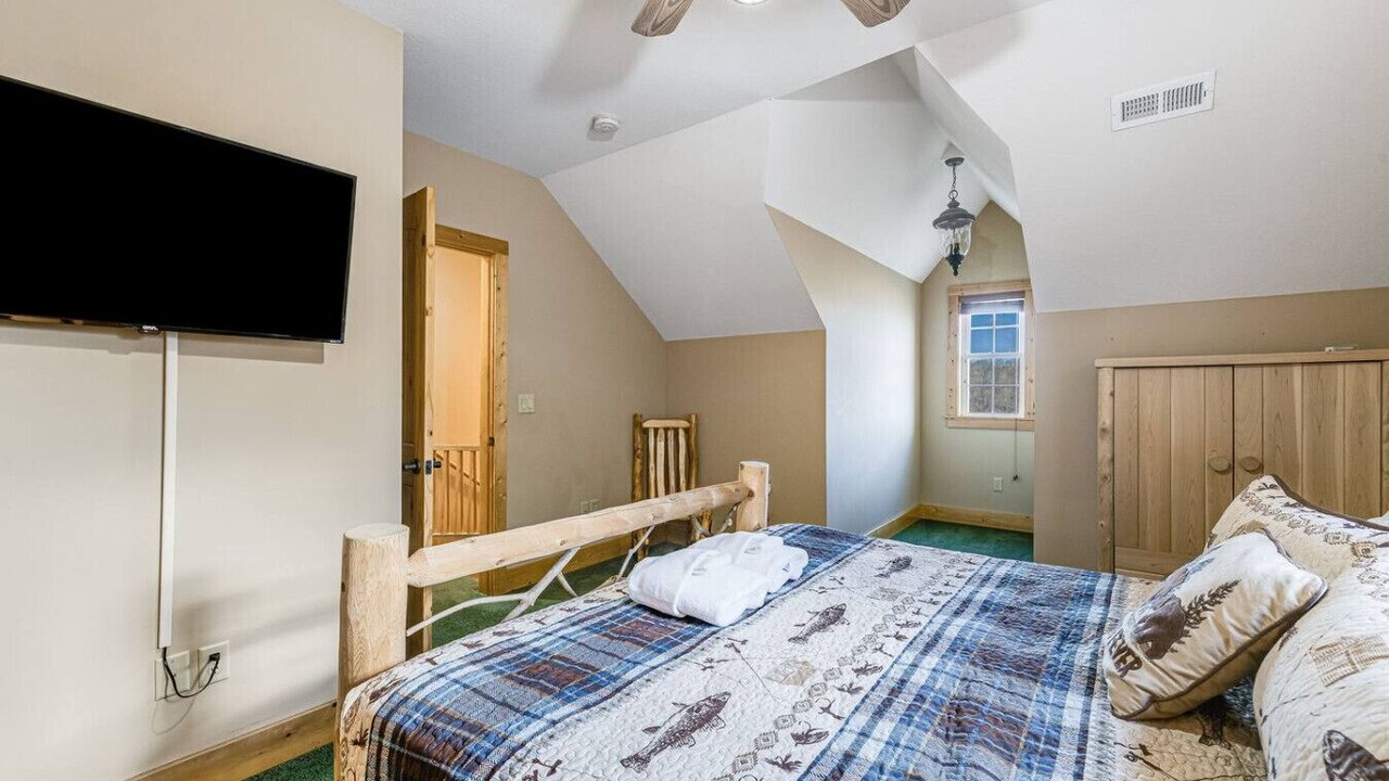 Photo of Bedroom in Waynesville