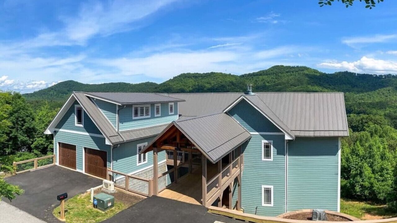 Photo of Outdoor in Candler
