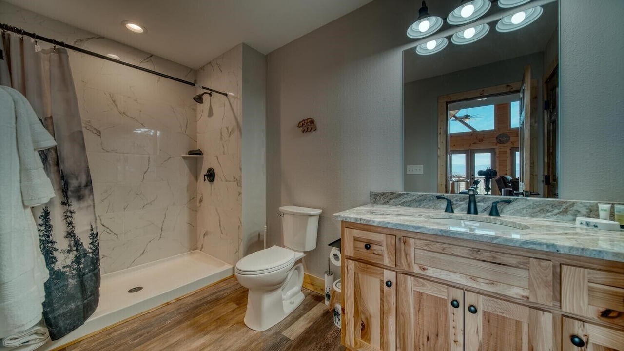 Photo of Bathroom in Unaka