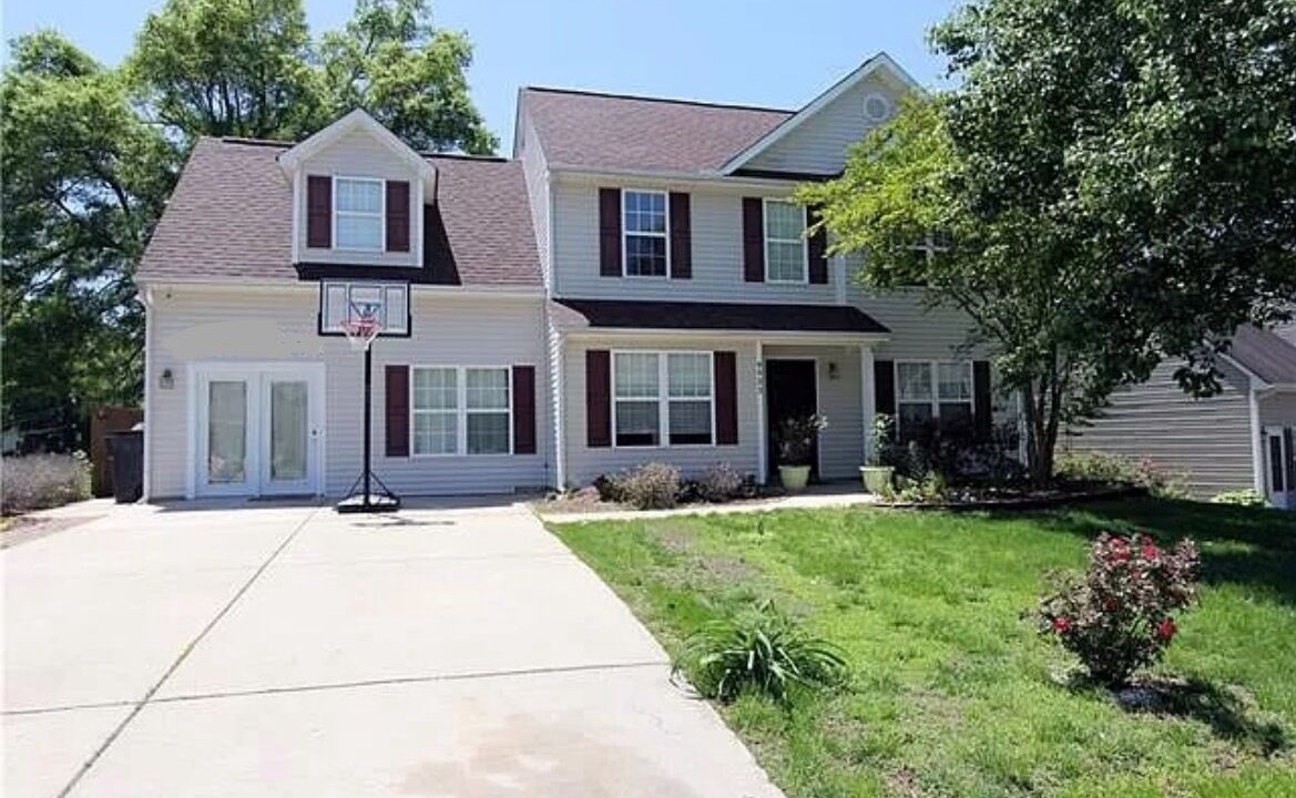 Photo of Outdoor in Paw Creek