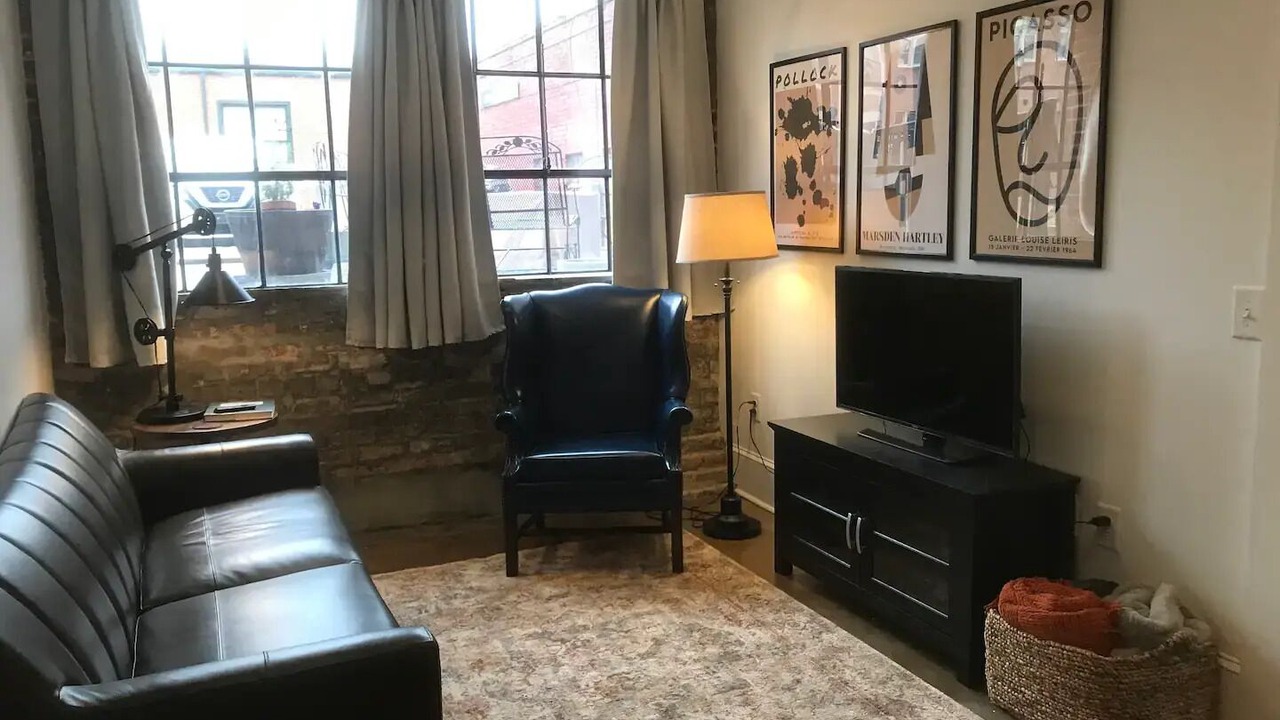 Photo of Livingroom in Salisbury