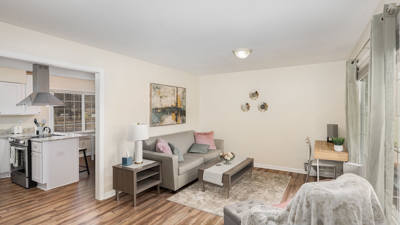 Photo of Livingroom in Northeast Raleigh