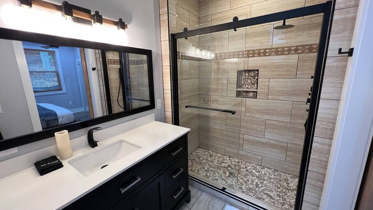 Photo of Bathroom in Seneca