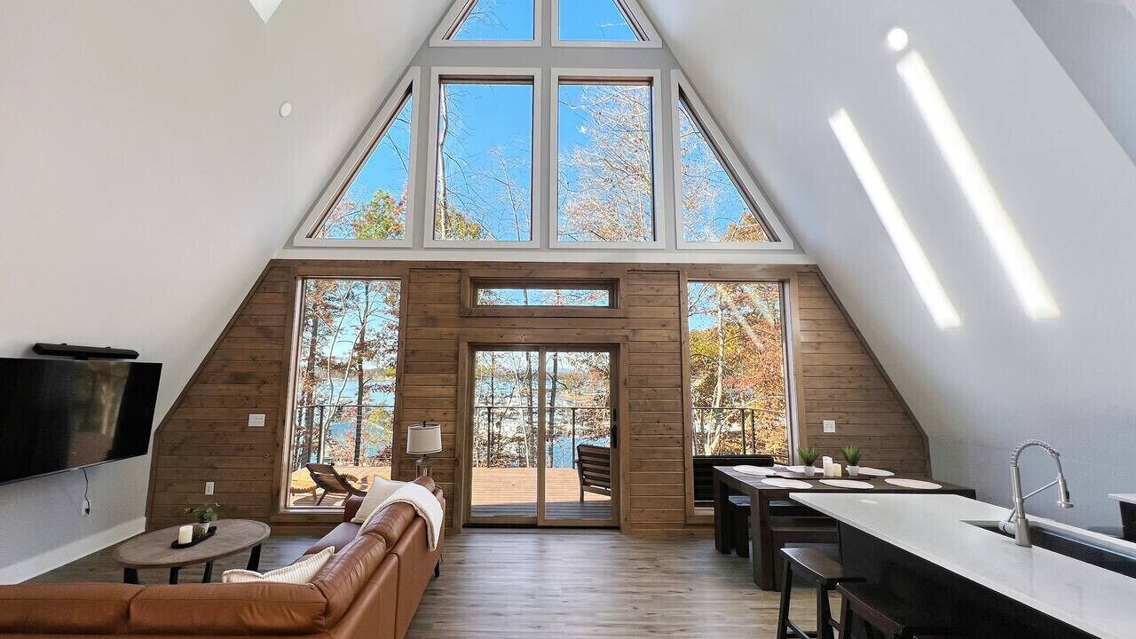 Photo of Livingroom in Seneca