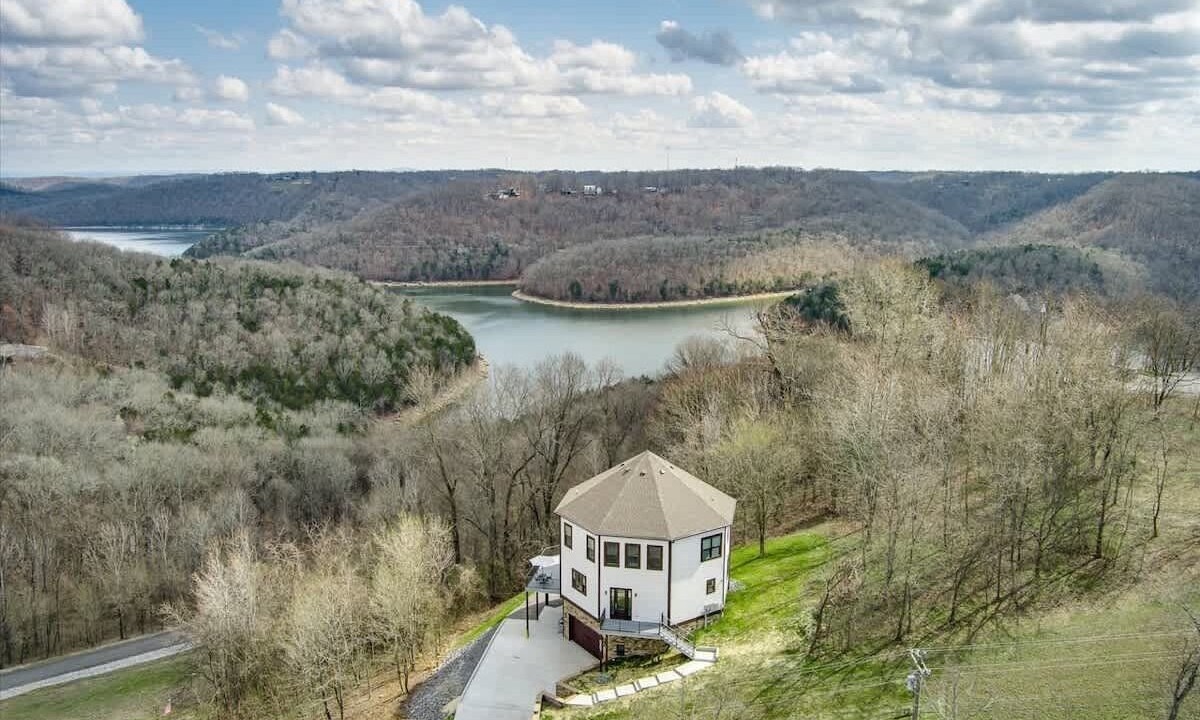 Photo of Outdoor in Smithville