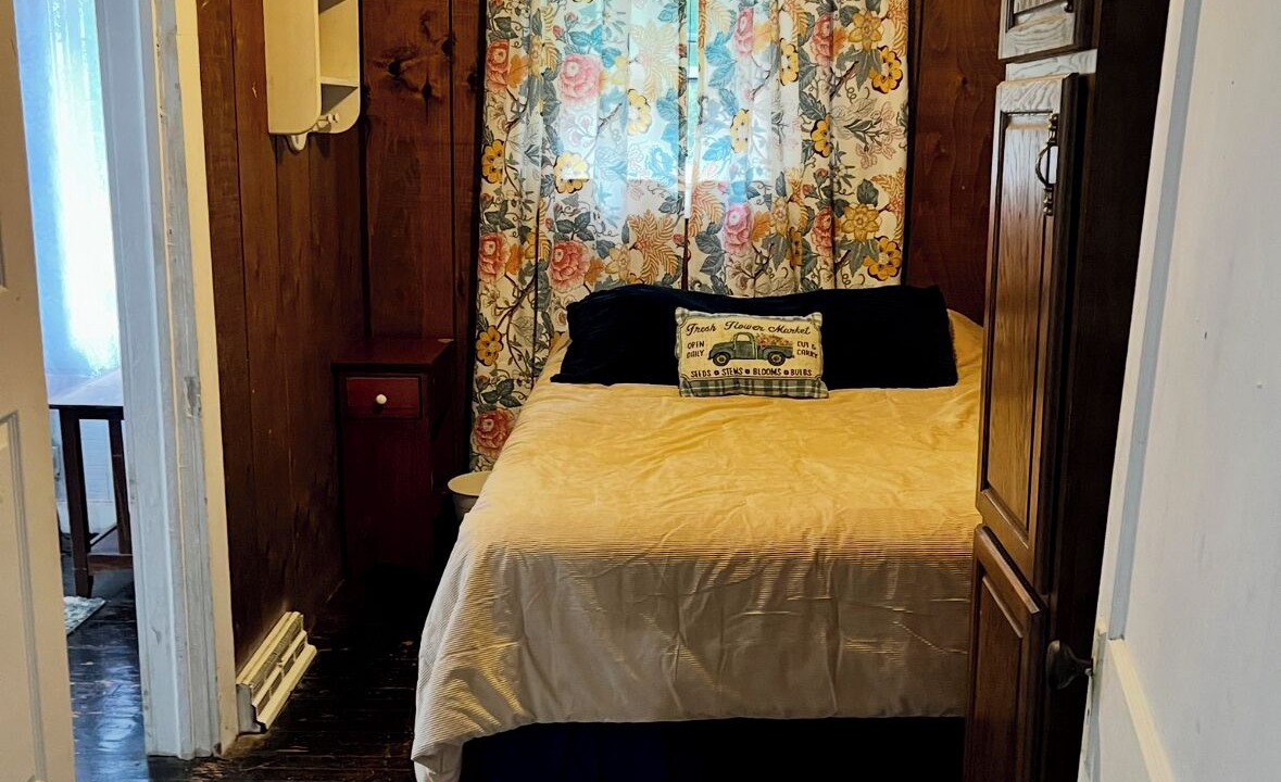 Photo of Bedroom in Clemmons